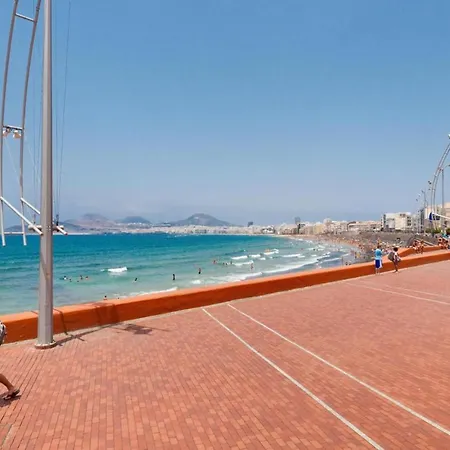 Laila - Las Canteras * Las Palmas